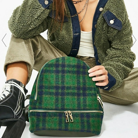Plaid Green backpack - Picture 2 of 3